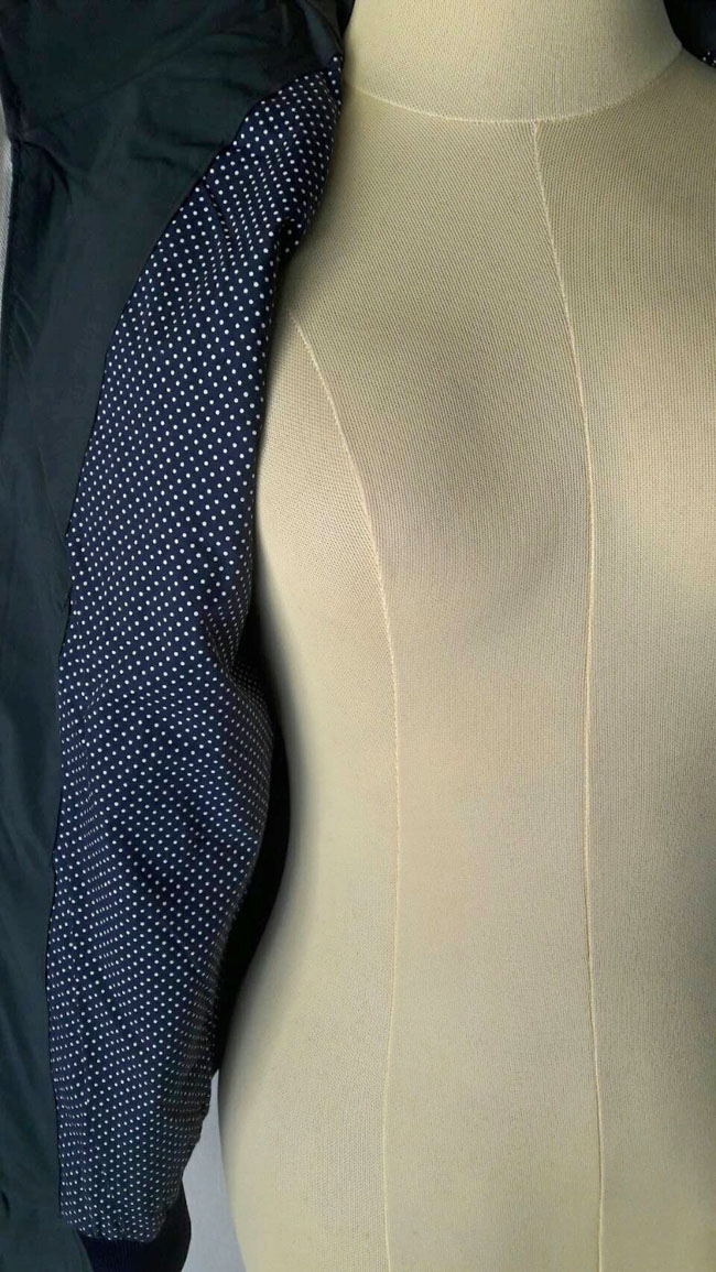 เสื้อวอล์ม K-SWISS ไซด์M ใส่อุ่นมาก