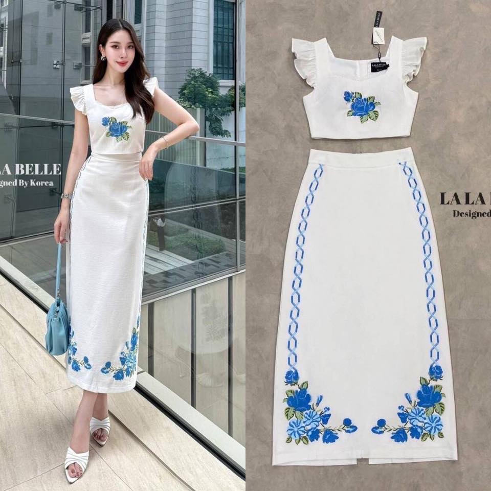 เซต2ชิ้น ผ้าลินินอัดกาวทั้งชุดปักดอกไม้แน่นๆทั้งชุดเสื้อคอเหลี่ยมแต่งลูกไม้แขนระบายจับจีบอกเสริมฟองน้ำซิปหลังใส่ปักหน้าอกใส่คู่กระโปรงยาวทรงสอบผ่าหลังปักลายดอกไม้แน่นๆ ใส่สบาย : สินค้าคุณภาพ (พร้อมส่ง)