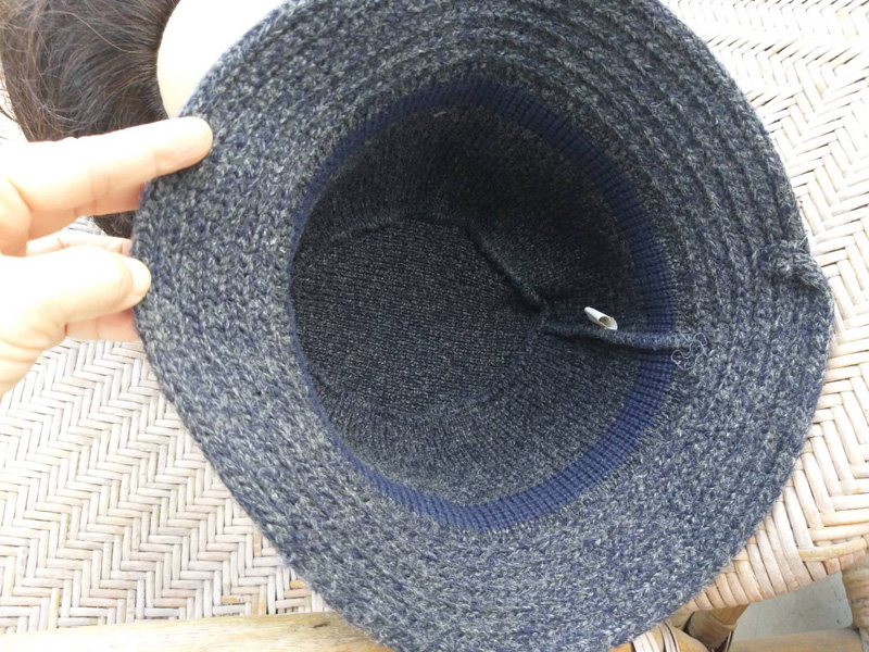 หมวกไหมพรมขนสัตว์เนื้อหนา Made in U.S.A.