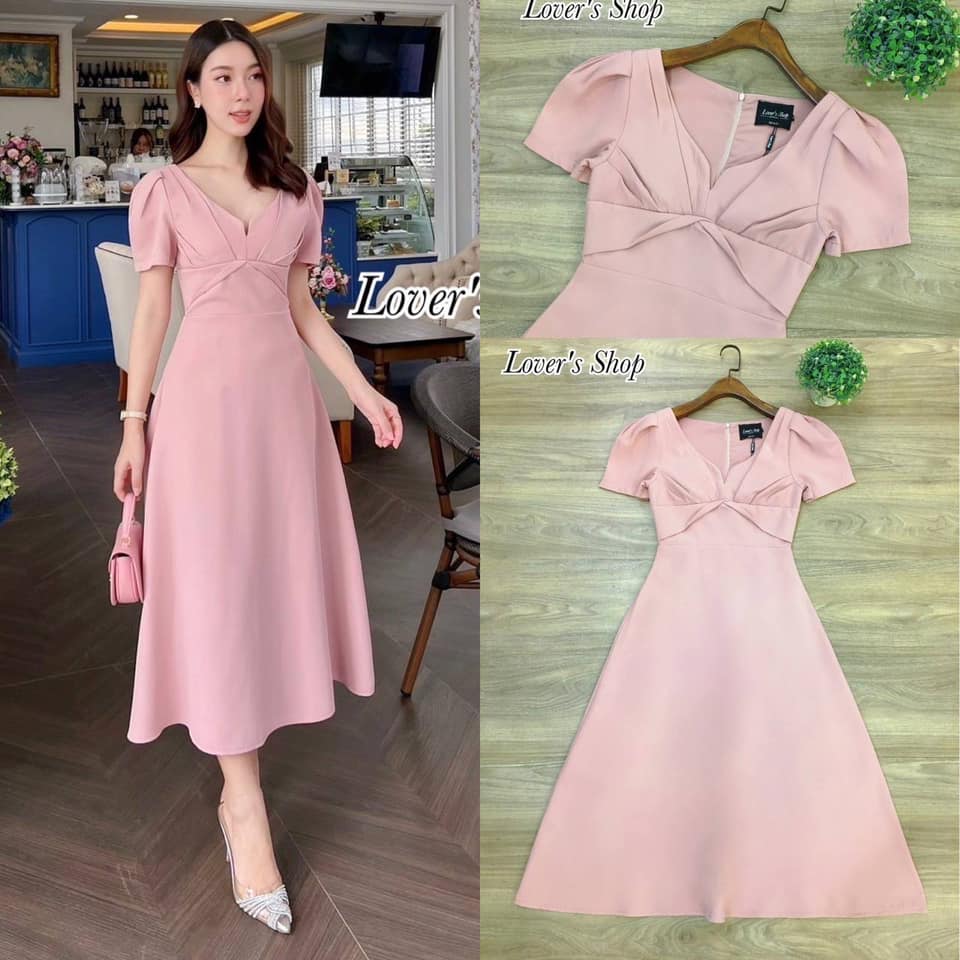 เดรสกระโปรงเรียบหรู ใส่ยังไงก็สวย ดูดีมากๆค่ะ ดีเทลเรียบแต่ดูหรู ช่วงอกเย็บจับจีบ ทรงกระโปรงเป็นทรงเจ้าหญิง ใส่สบาย : สินค้าคุณภาพ (พร้อมส่ง)