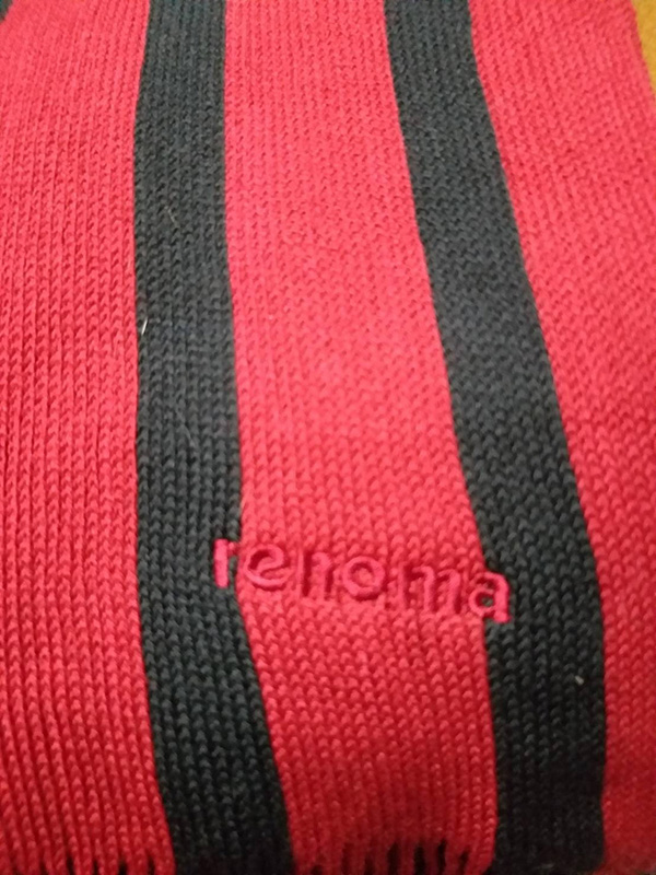 ผ้าพันคอขนสัตว์ renoma (ของใหม่)
