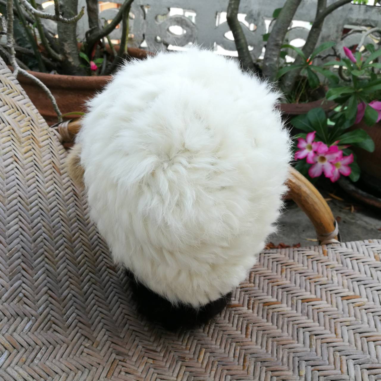 หมวกเฟอร์กระต่ายแท้สีขาว สวยน่ารักมาก อุ่นสุดๆ