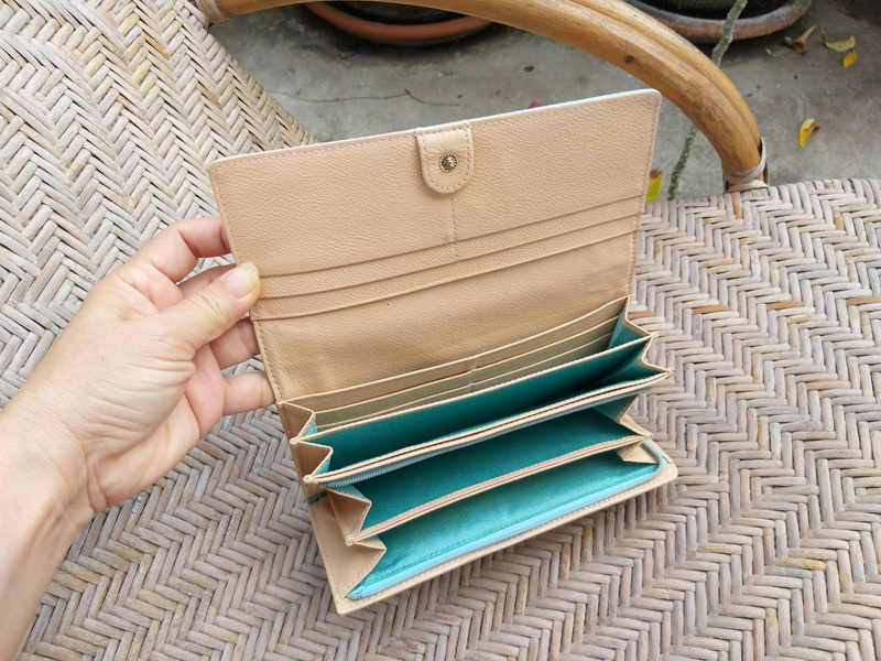 กระเป๋าสตางค์ Samantha Thavasa ช่องเยอะมากก