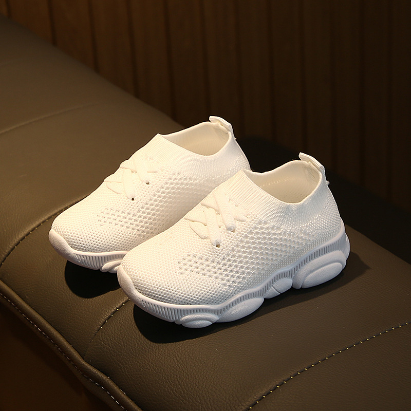 รองเท้าเด็กชายหญิง วัย 1-6 ปี ผ้าตาข่ายยืดหยุ่น ระบายอากาศดี สวมใส่เบาสบายไม่ร้อน