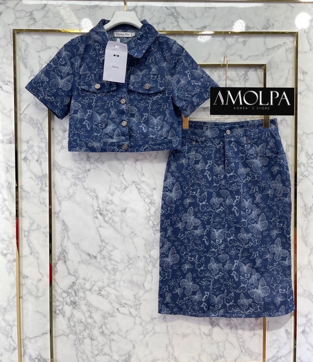 SET CD. DENIM งานผ้ายีนส์100% เนื้อผ้าลายผีเสื้อคอลใหม่ มาพร้อมกระโปรงตัว ยาว ผ้าอย่างดี มีน้ำหนัก . สินค้าคุณภาพ (พร้อมส่ง)
