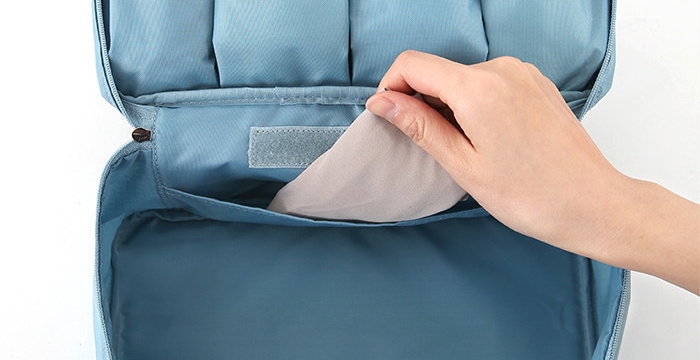 กระเป๋าใส่ชุดชั้นใน และกางเกงชั้นในพกพาสะดวก ผลิตจากไนล่อนกันน้ำ (มี 8 สีให้เลือก)