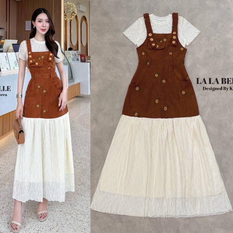 Set2ตัว เอี้ยมเป็นผ้าลูกฟูกปักลายดอกไม้สายปรับได้เอวเข้ารูปเอี้ยมมีกระเป๋ากระโปรง2ข้างชายแต่งระบายลูกไม้ยาวมีซับในยาวถึงปลายกระโปรง+เสื้อลูกไม้คอกลมแขนสั้นใส่เข้าชุด ใส่สบาย : สินค้าคุณภาพ (พร้อมส่ง)