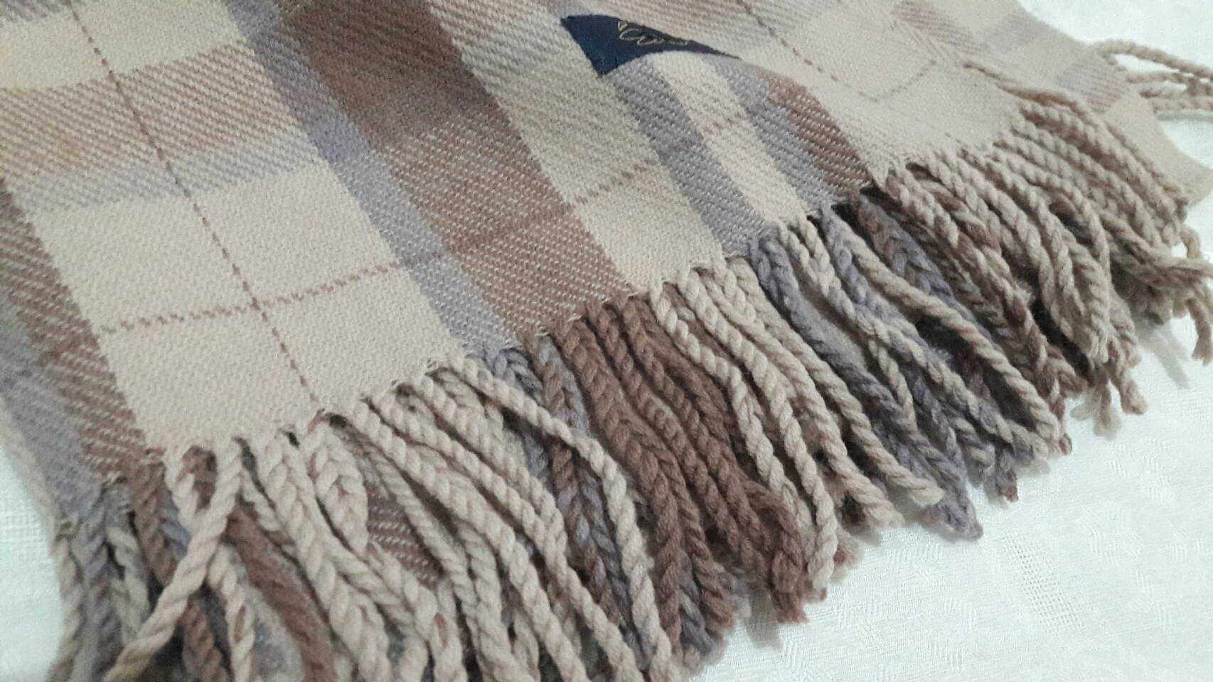 ผ้าคลุมไหล่ พันคอผืนใหญ่ Eclore 100% Wool /ของใหม่/