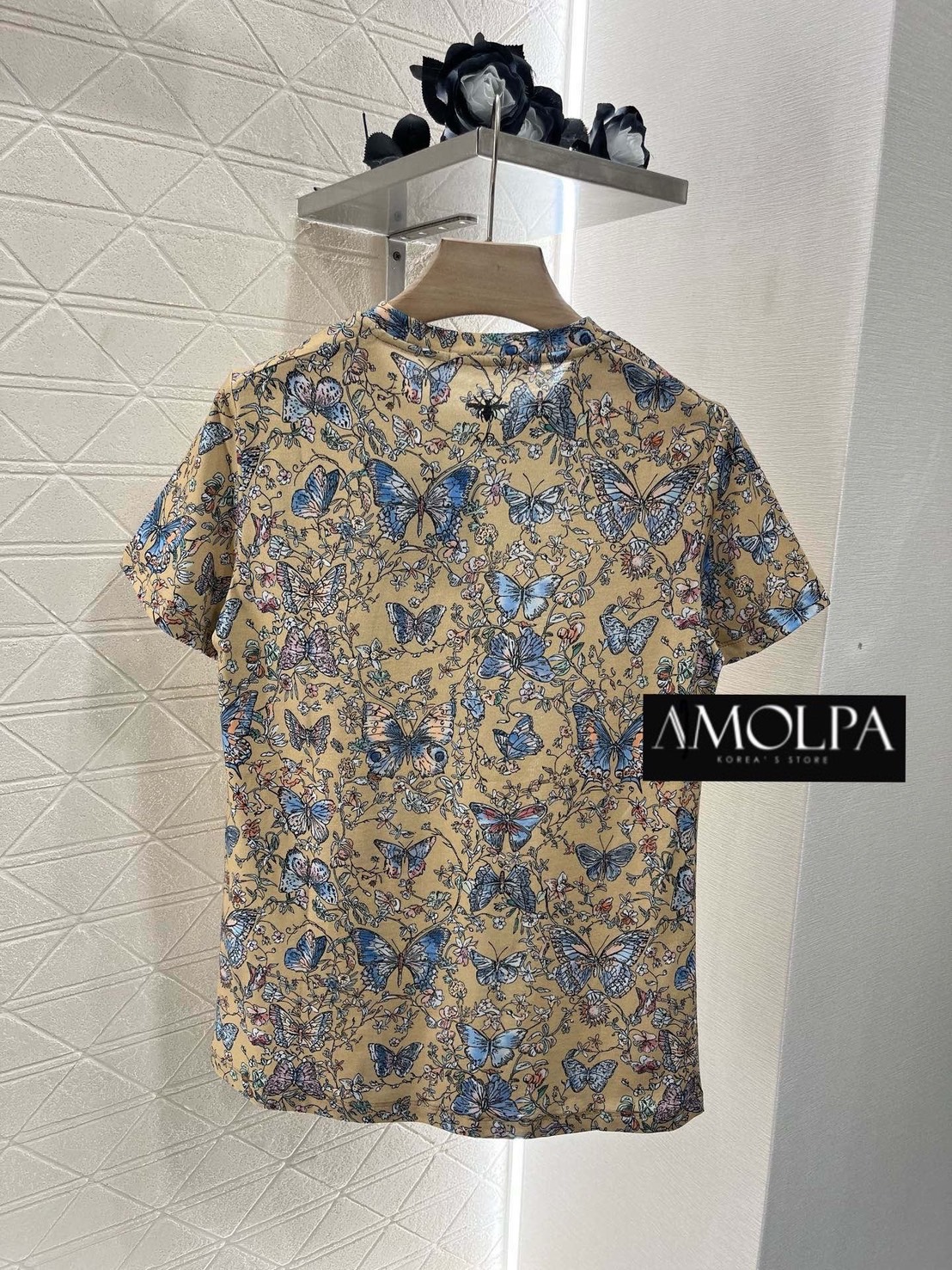 เสื้อยืด CD ลายผีเสื้อ สวยเด่น ลายใหม่ชนช๊อปป ใส่สบาย : สินค้าคุณภาพ (พร้อมส่ง)