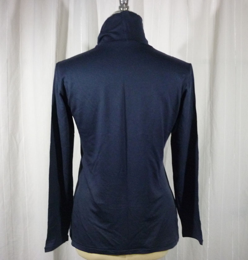 เสื้อฮีทเทคหญิง สีกรม Uniqlo ไซด์ XL