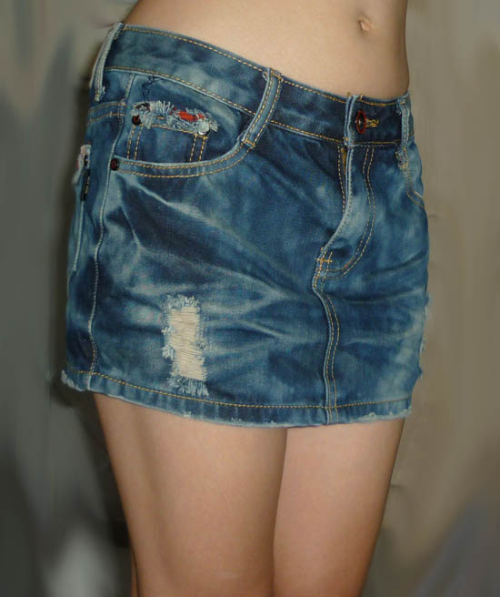 #2กระโปรงยีนส์ฟอก เกาขาดแต่งเซอร์ 31-34-10 สั้นจิ๊