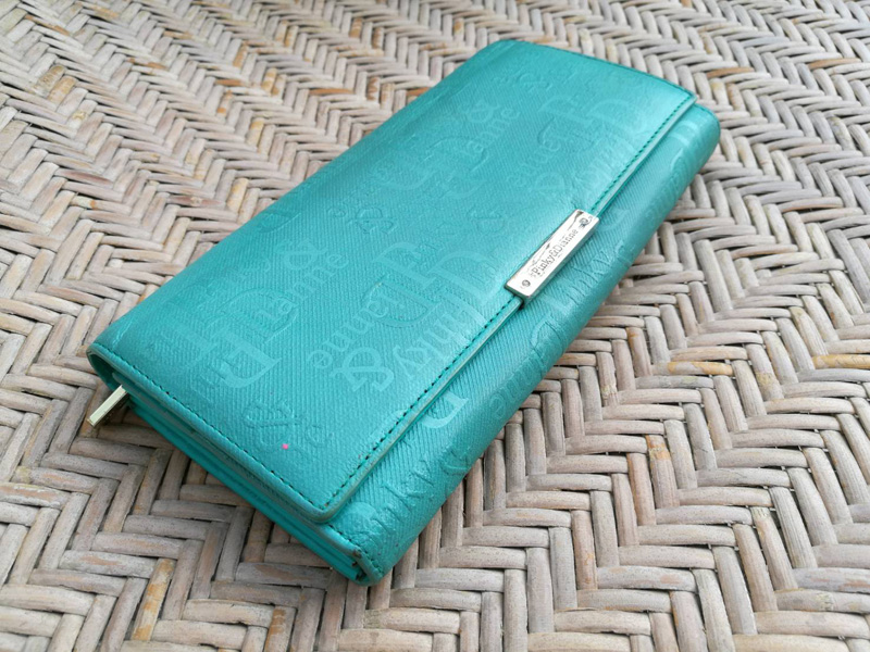 กระเป๋าสตางค์หนังแท้ pinky & dianne ช่องเยอะมาก