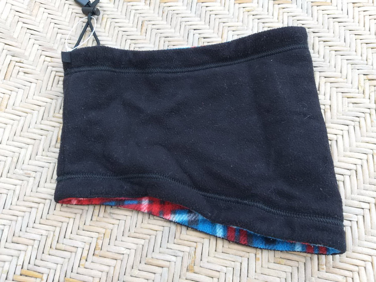 ปลอกคอกันหนาวผ้าฟลีซ 2 ชั้น ใส่ได้ 2 ด้าน (ของใหม่)