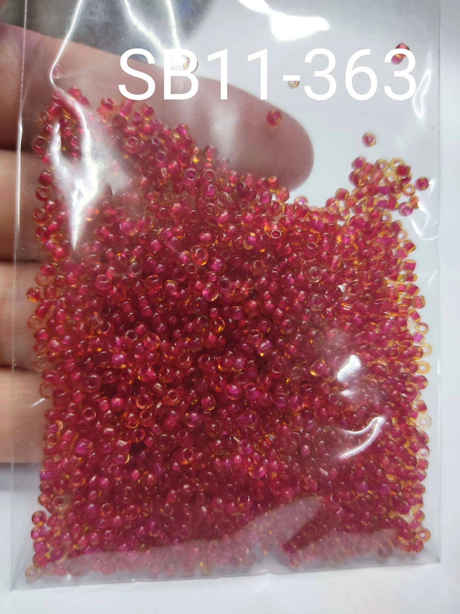 SB11-363A ซีดบีดไซส์เล็ก 2 มิล. สีเหลืองส้มไส้แดง (20 กรัม)