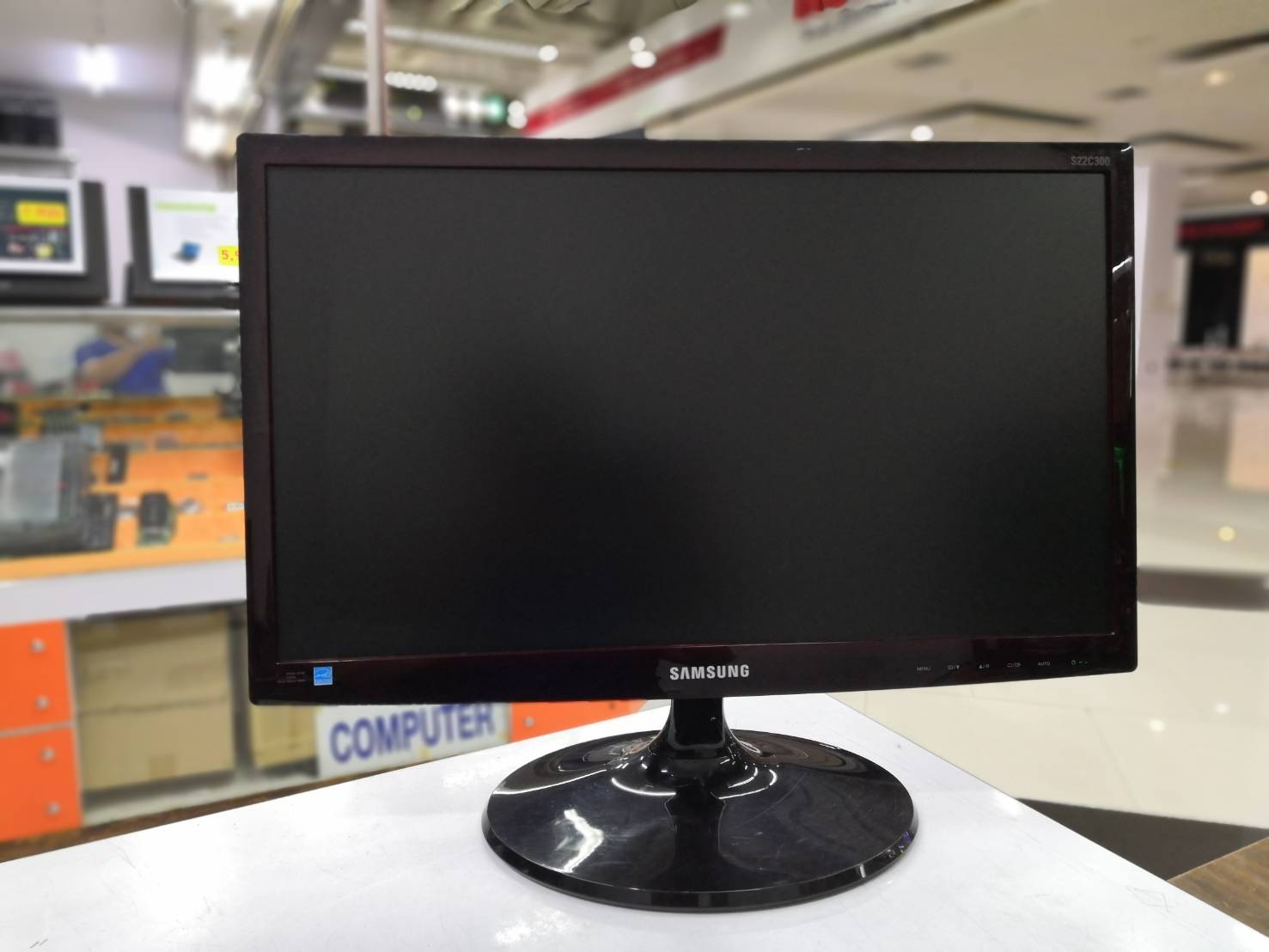 จอ LED Samsung 21.5 นิ้ว 2,150 บาท