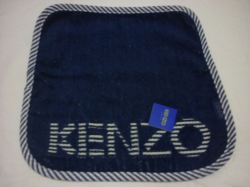 ผ้าขนหนูผืนเล็ก KENZO สวยเข้ม