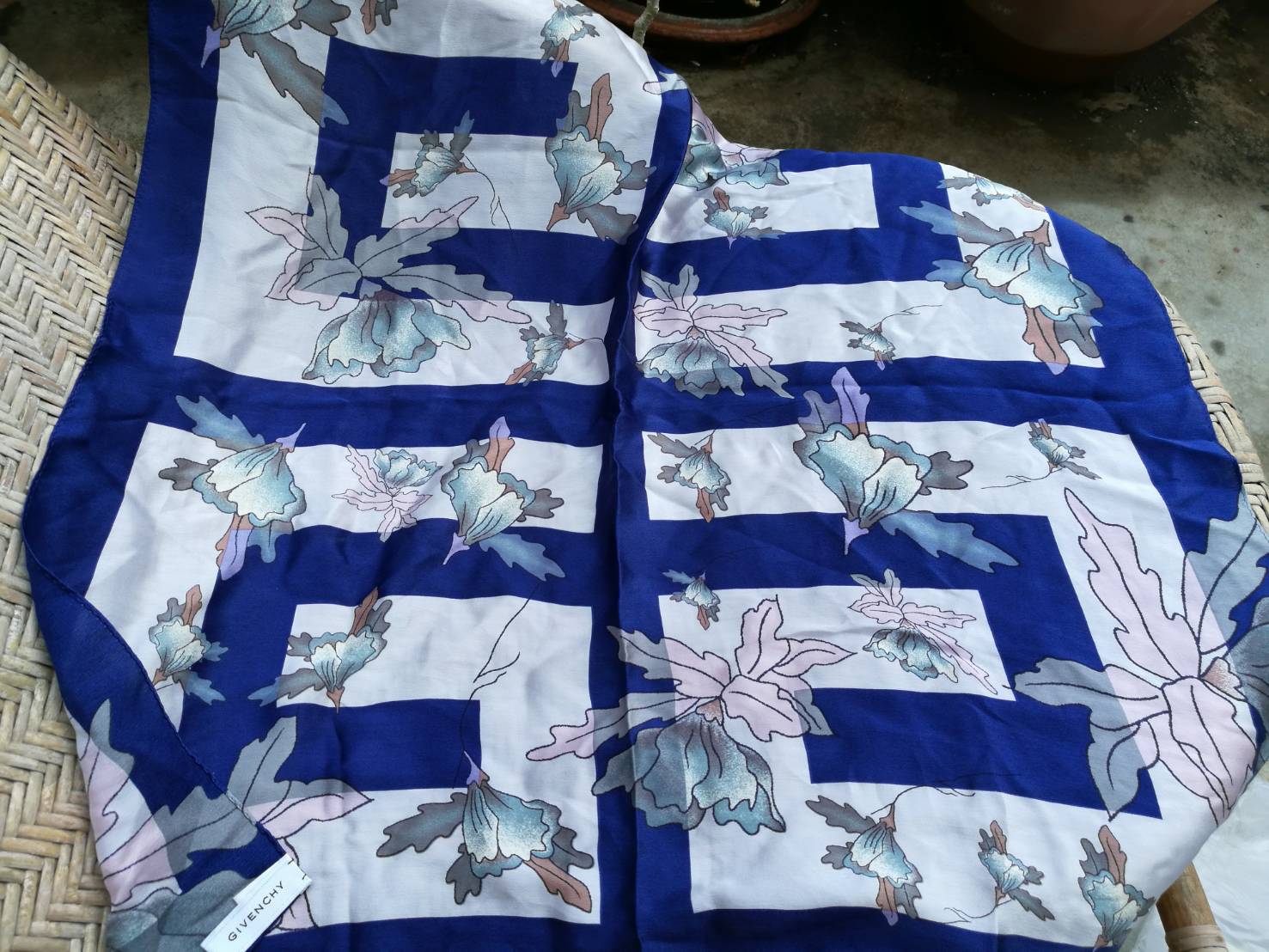 ผ้า Silk GIVENCHY ผ้านุ่มมากกกกกก