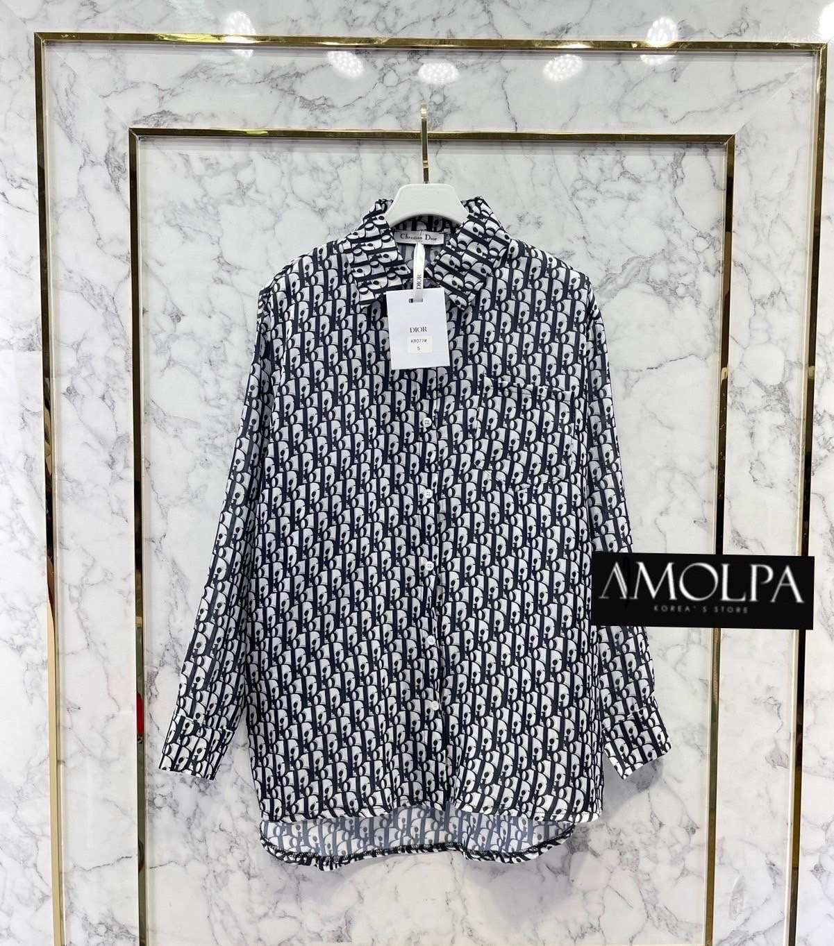 เสื้อเชิ้ตผ้าไหมเกาหลี CD. สวยหรูดูแพง แสงออก ดีเทลละเอียดทุกจุด ลายใหม่ ใส่สบาย : สินค้าคุณภาพ (พร้อมส่ง)