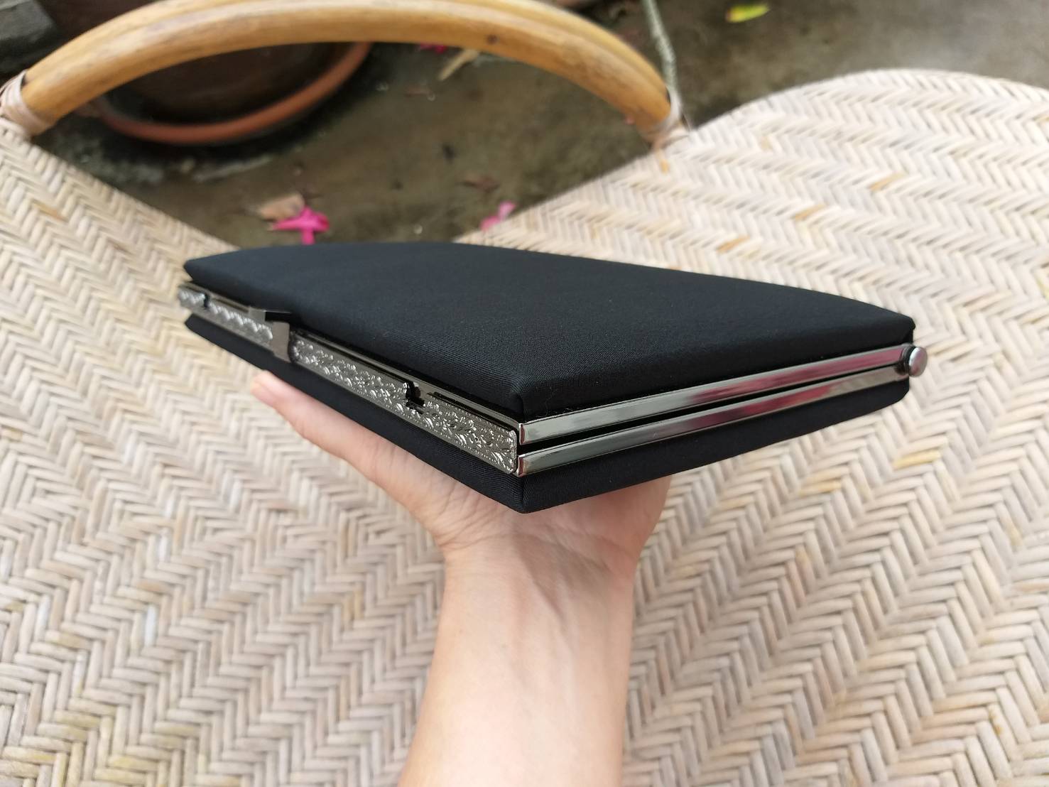 กระเป๋าออกงาน หรูผู้ดีมากค่ะใบนี้ เรียบหรู