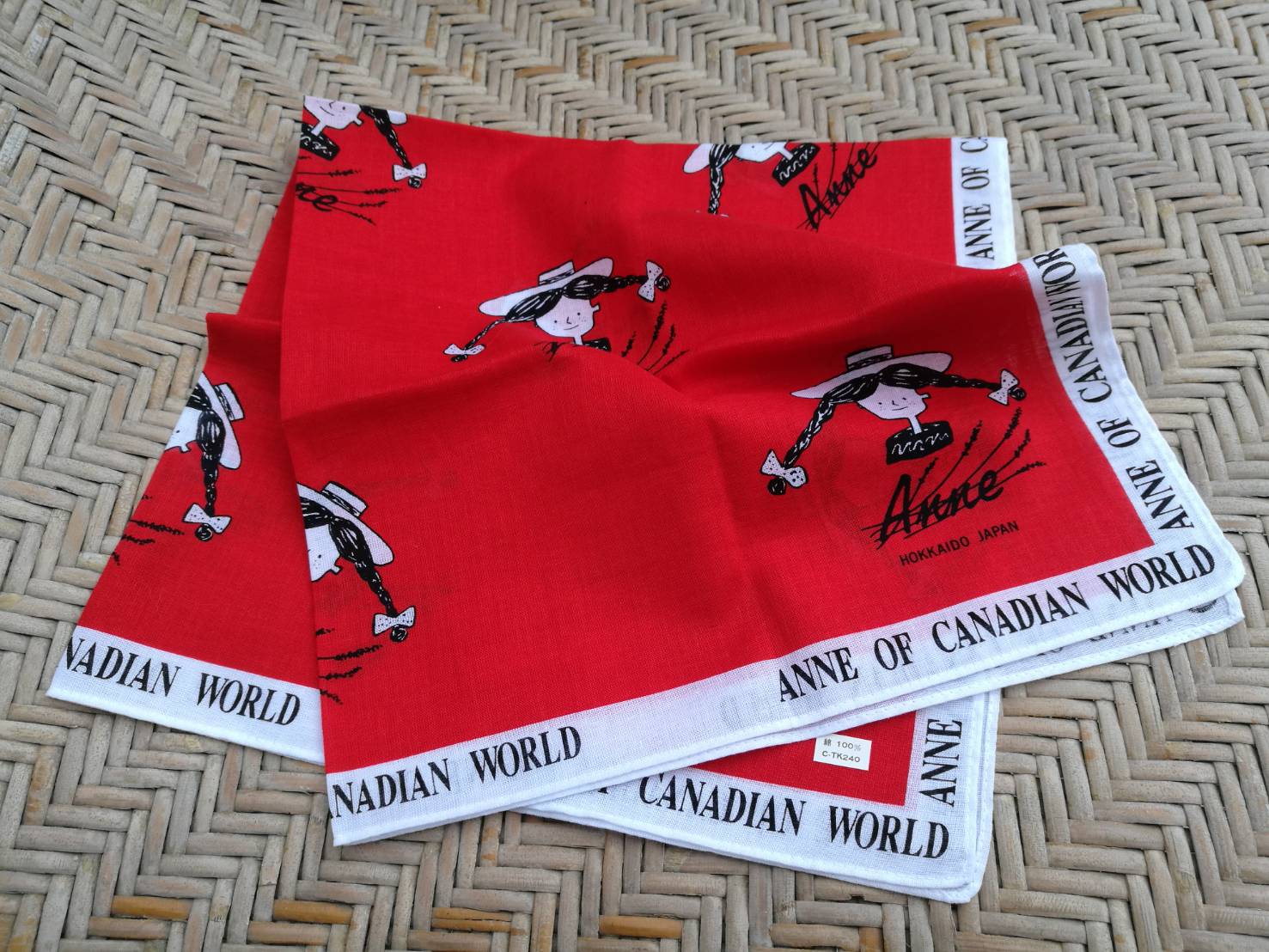 ผ้าเช็ดหน้า ANNE OF CANADIAN WORLD JAPAN