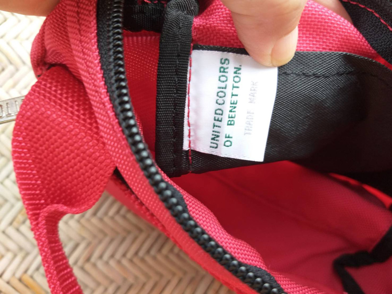 กระเป๋า BENETTON ใหม่ป้ายห้อย น่ารักมากกก
