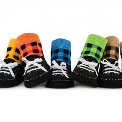 ถุงเท้าเด็กเล็ก 1-3 ขวบ ลายรองเท้า มีเชือกผูกหลอกสุดเท่ เนื้อนุ่ม ยืดหยุ่น