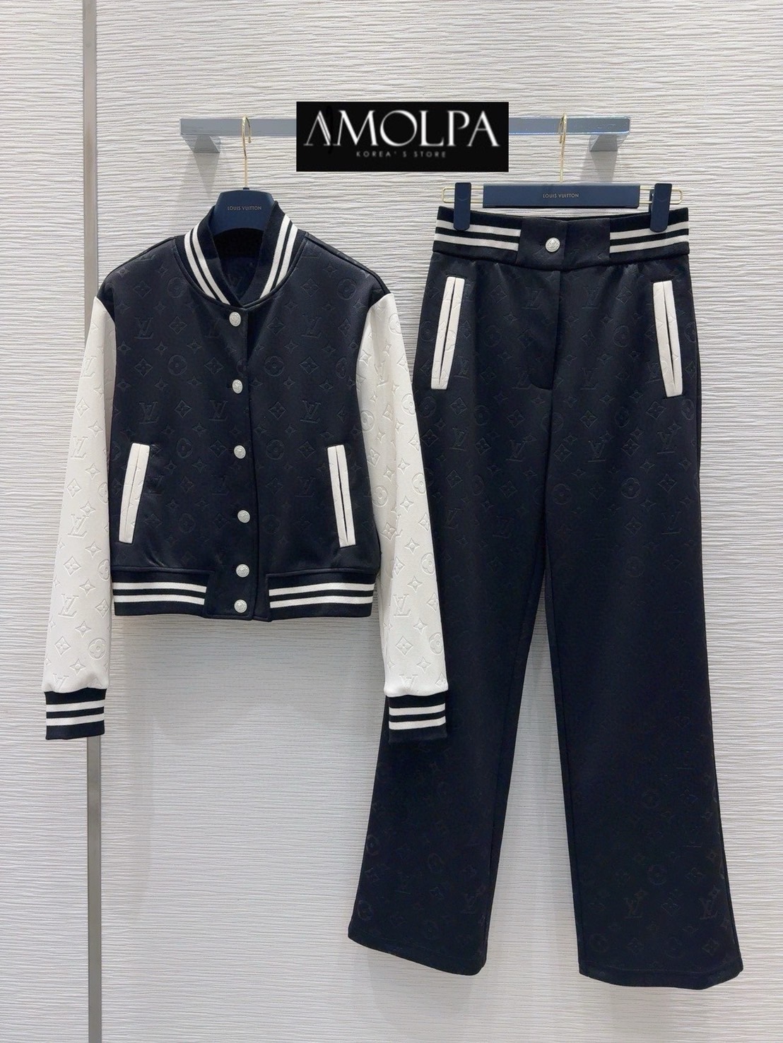 SET JACKET LV งาน Hiend เนื้อผ้าดีม๊าก ผ้าใส่สบายมากกกก ใส่สบาย : สินค้าคุณภาพ (พร้อมส่ง)