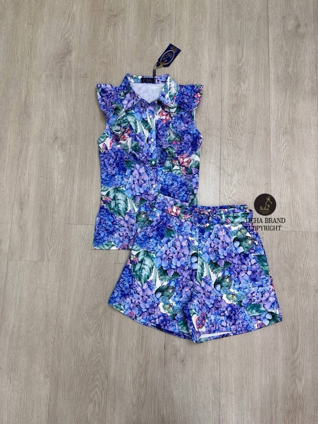 Set 2 ชิ้นพิมพ์ลายโบฮีเมี่ยนสีดำ เสื้อแขนกุดแต่งระบายไหล่ ด้านหน้าแต่งกระดุม ใช้งานได้จริง ผ้าพริ้วใส่สบายใส่แม๊ททับใส่สวยเก๋ +กางเกงขาสั้น : สินค้าคุณภาพ (พร้อมส่ง)