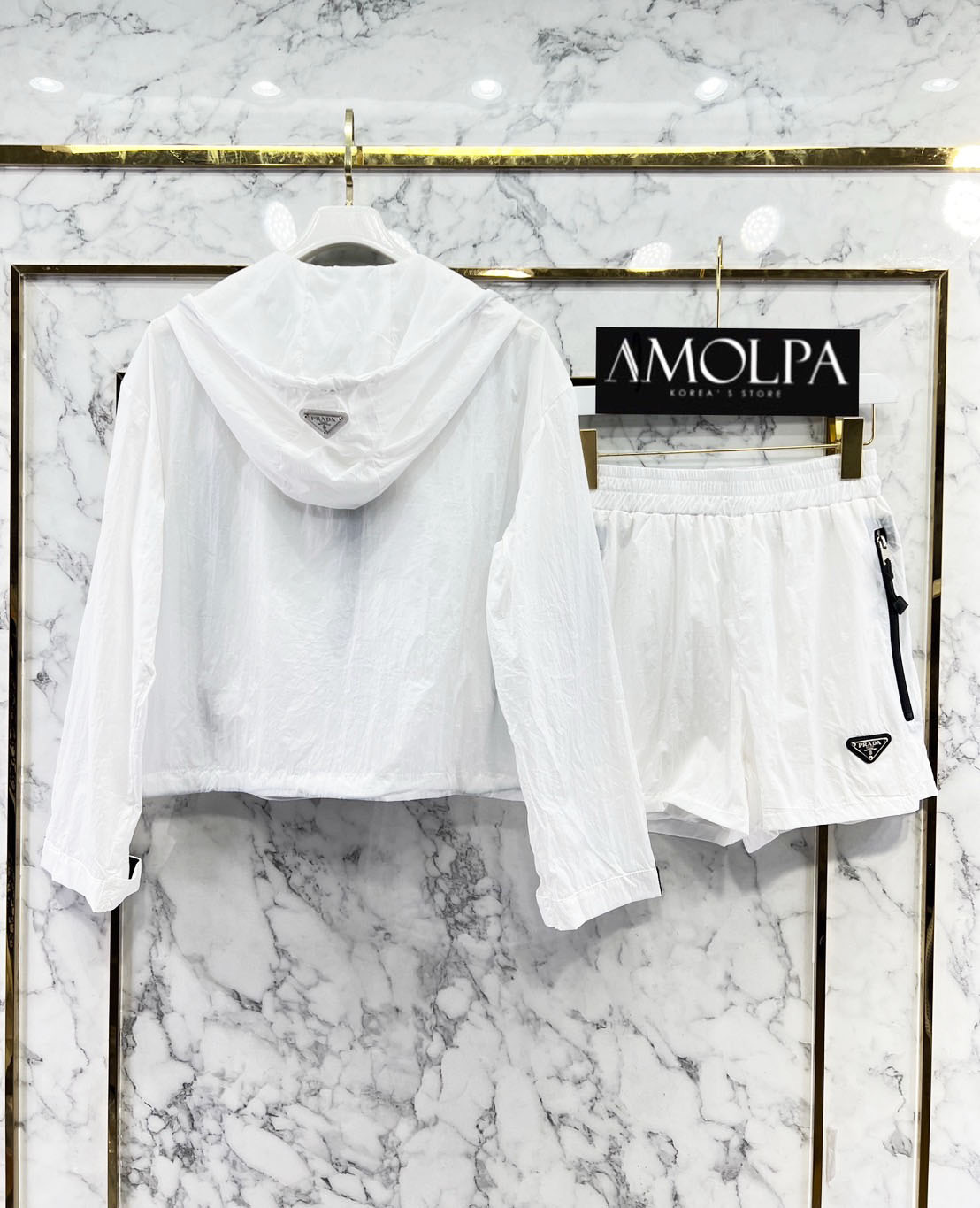 SET JACKET PRADA งาน Hiend เนื้อผ้าดีม๊าก ผ้าใส่สบายมากกกก ห้ามพลาดเลยนะคะ ใส่สบายสุดๆ : สินค้าคุณภาพ (พร้อมส่ง)