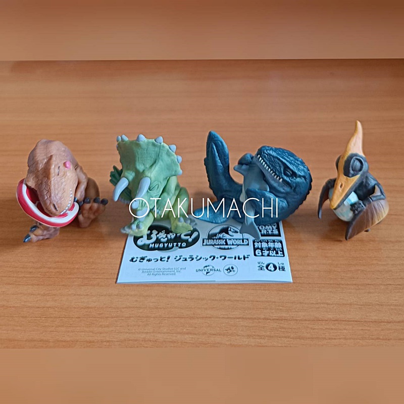 กาชาปองฟิกเกอร์ไดโนเสาร์ Jurassic World