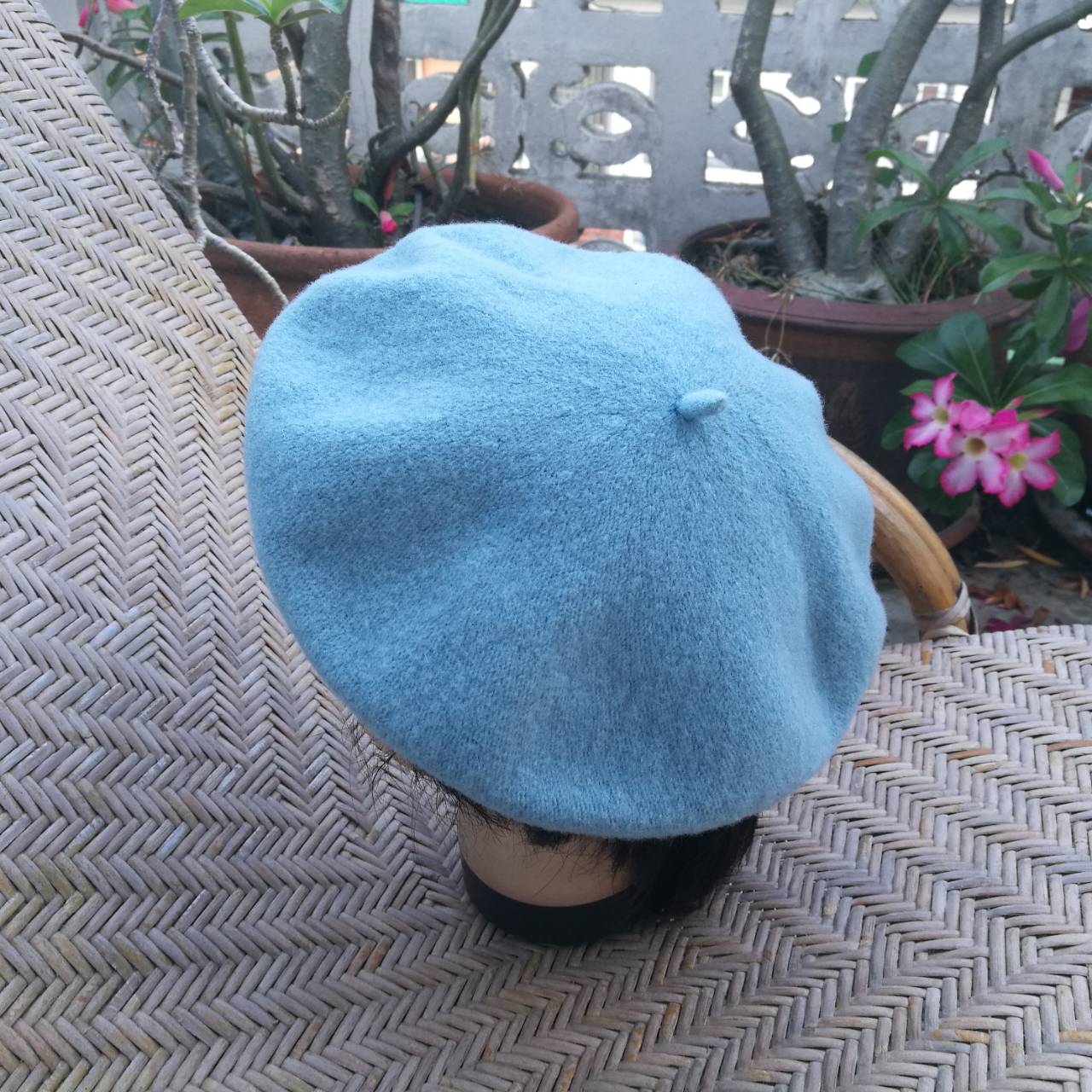 หมวกเบเร่ต์ขนสัตว์ สีฟ้า สวยค่ะไม่ค่อยมีนะสีนี้