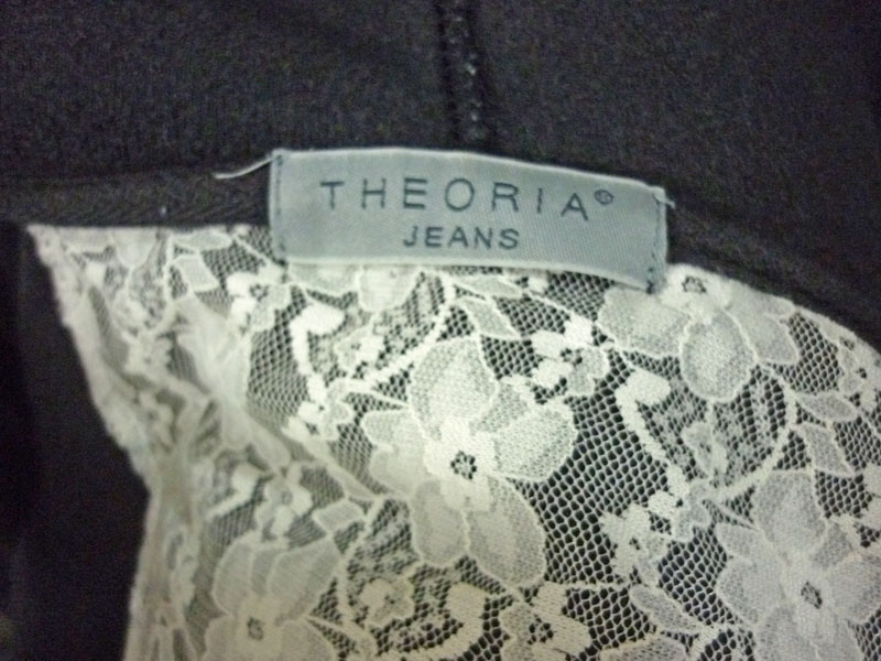 เสื้อแจ็คเก็ตหมวก ผ้ากำมะหยี่ THEORIA สวยมากๆ เนื้อหนานุ่มอุ่นมาก