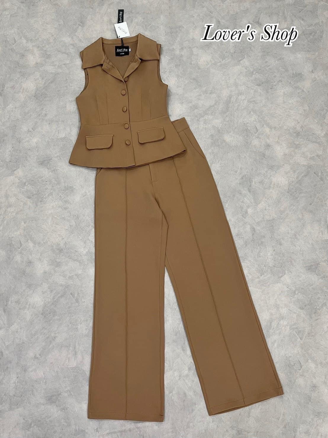 Set.2ชิ้น ลุคเรียบหรูดูผู้ดี ตัวเสื้อเป็นทรงคอปก กระดุมหน้า ทรงเข้ารูป มีซับในอย่างดีค่ะ มาพร้อมกางเกงเอวสูง ทรงขากระบอกกลาง ใส่สบาย : สินค้าคุณภาพ (พร้อมส่ง)