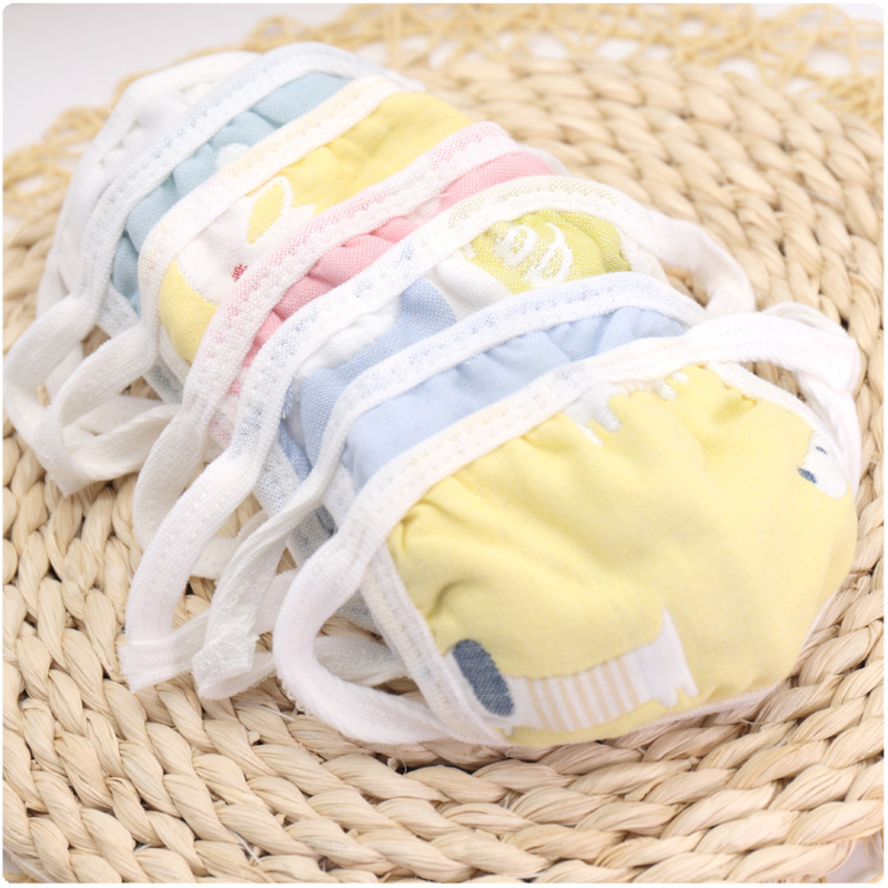 แมสผ้าเด็ก หน้ากากผ้าเด็กเล็ก 1-5 ขวบ ซักใช้ซ้ำได้ 100% Cotton ทอหนา 6 ชั้น หายใจไม่อึดอัด คละลาย