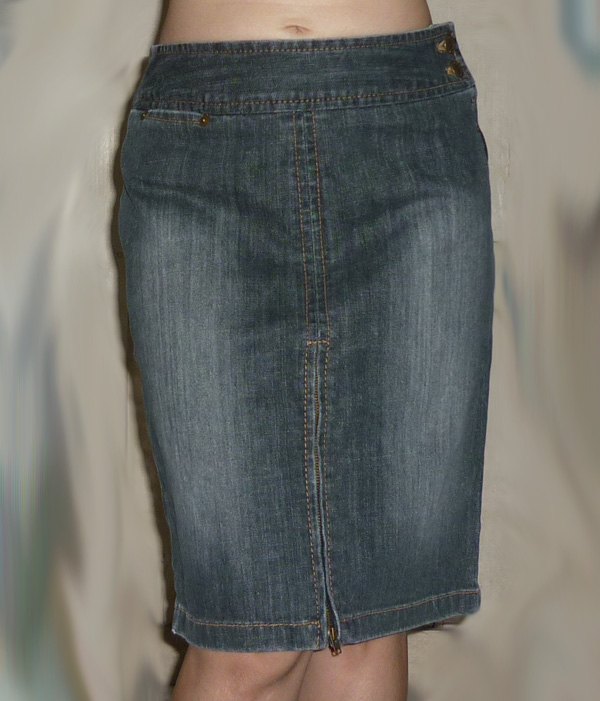 #1กระโปรงยีนส์เรียบหรูของ Uniqlo จากญี่ปุ่น 29-34-19.5