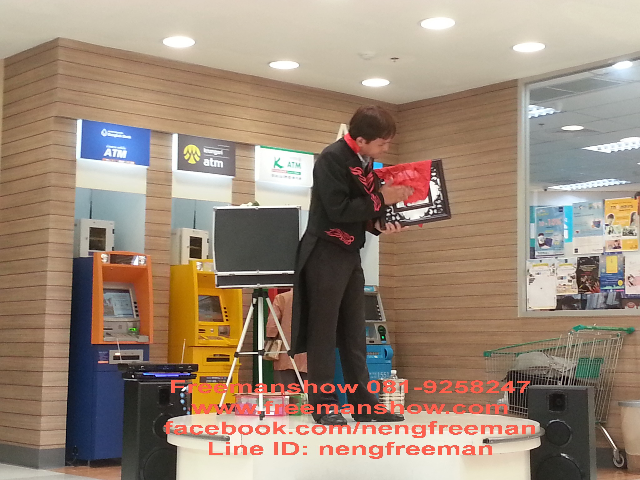 มายากล นักมายากล การแสดง โชว์ Magic Show ห้างโลตัส
