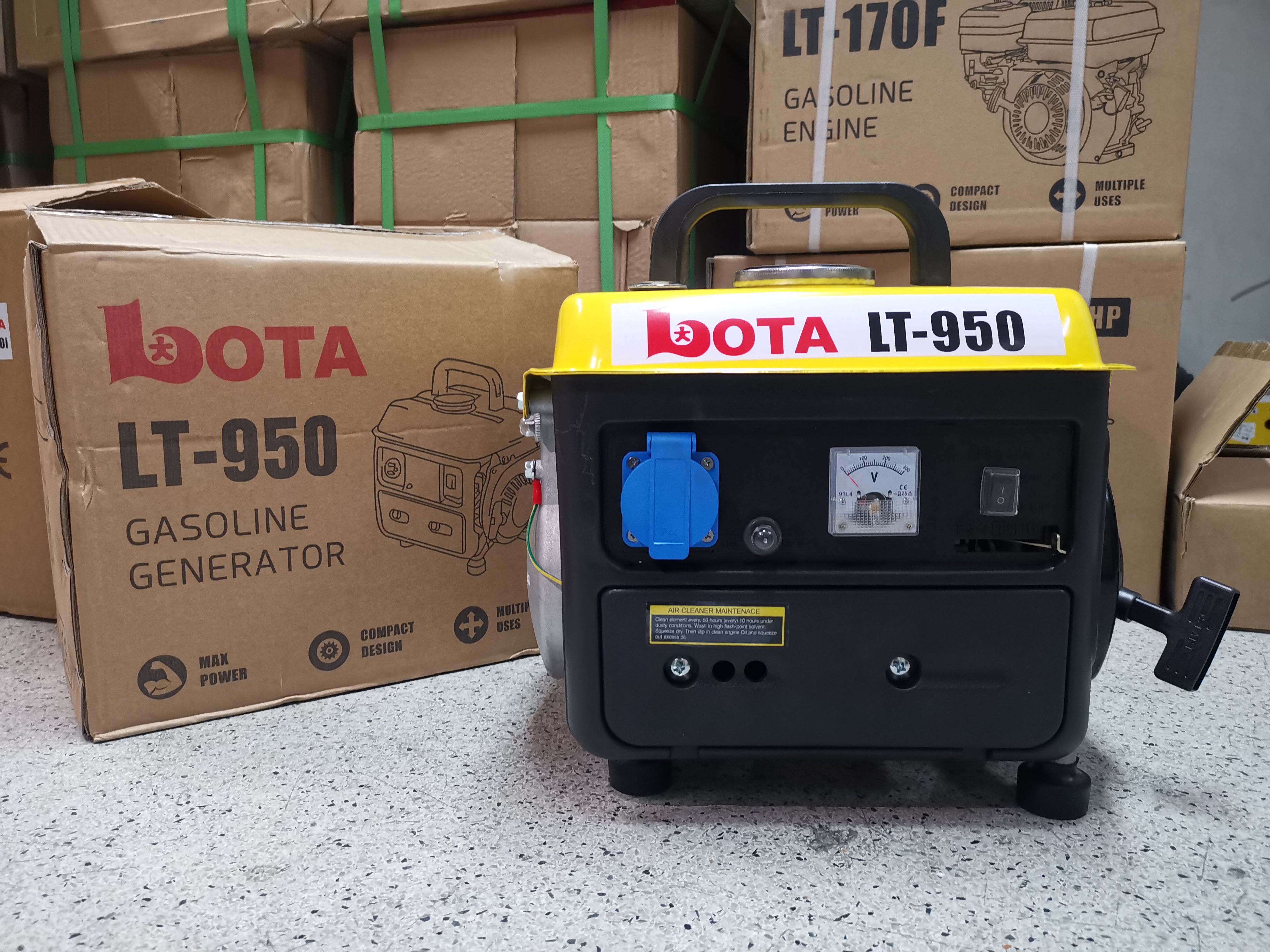 ไดปั่นไฟเบนซินขนาดพกพา LOTA รุ่นLT-950 เครื่องปั่นไฟ ไดปั่นไฟขนาดเล็ก