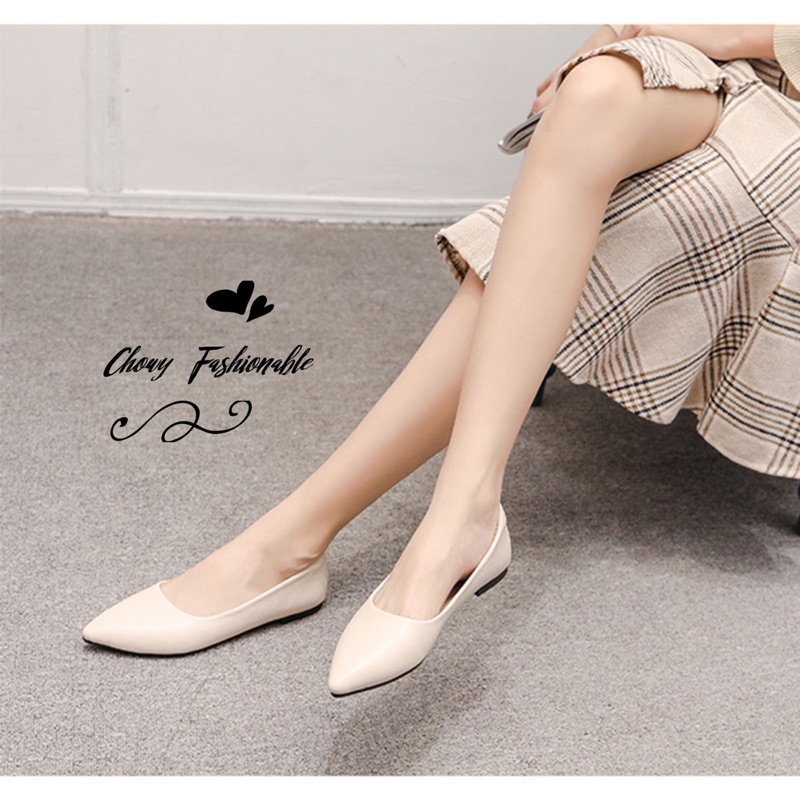 รองเท้าไซส์ใหญ่ 42 ส้นแบนไซส์ใหญ่ Flat Pointed KR1109