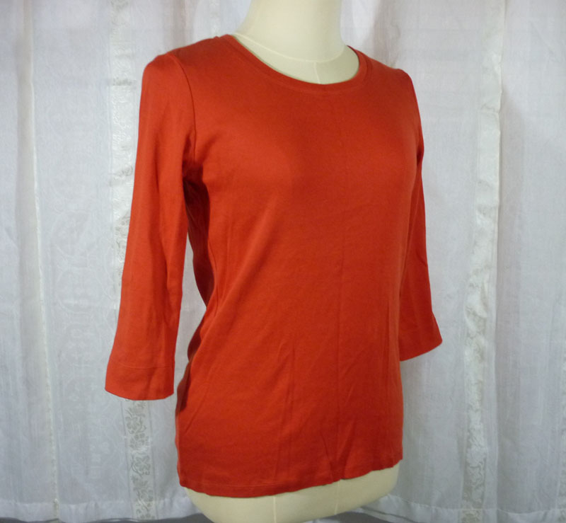 เสื้อแขน 3 ส่วน Uniqlo Sz L ผ้าดีมากๆ