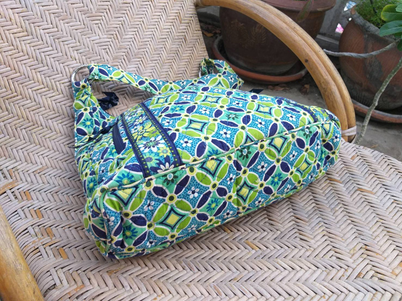 กระเป๋า Vera Bradley ของแท้ สวยมาก