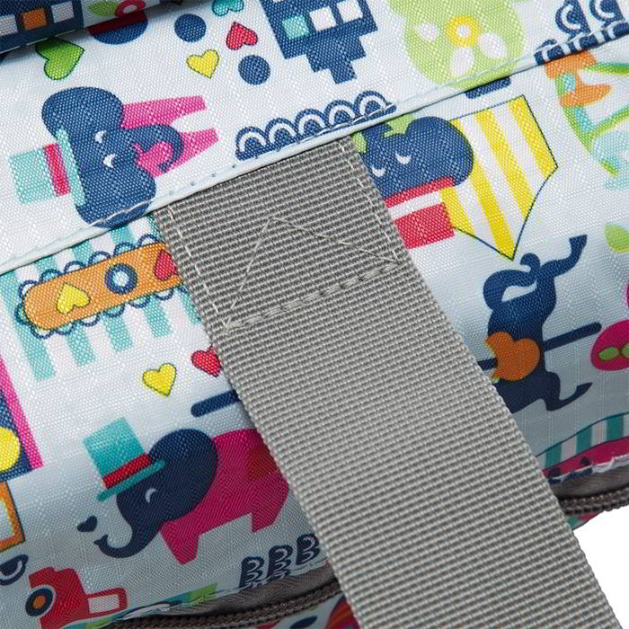 Ecosusi กระเป๋าคุณแม่ กระเป๋าสัมภาระคุณแม่ กระเป๋าแม่ลูกอ่อน แขวนรถเข็นเด็กได้ หิ้ว หรือสะพายไหล่ได้ (ลายสวนสนุก)