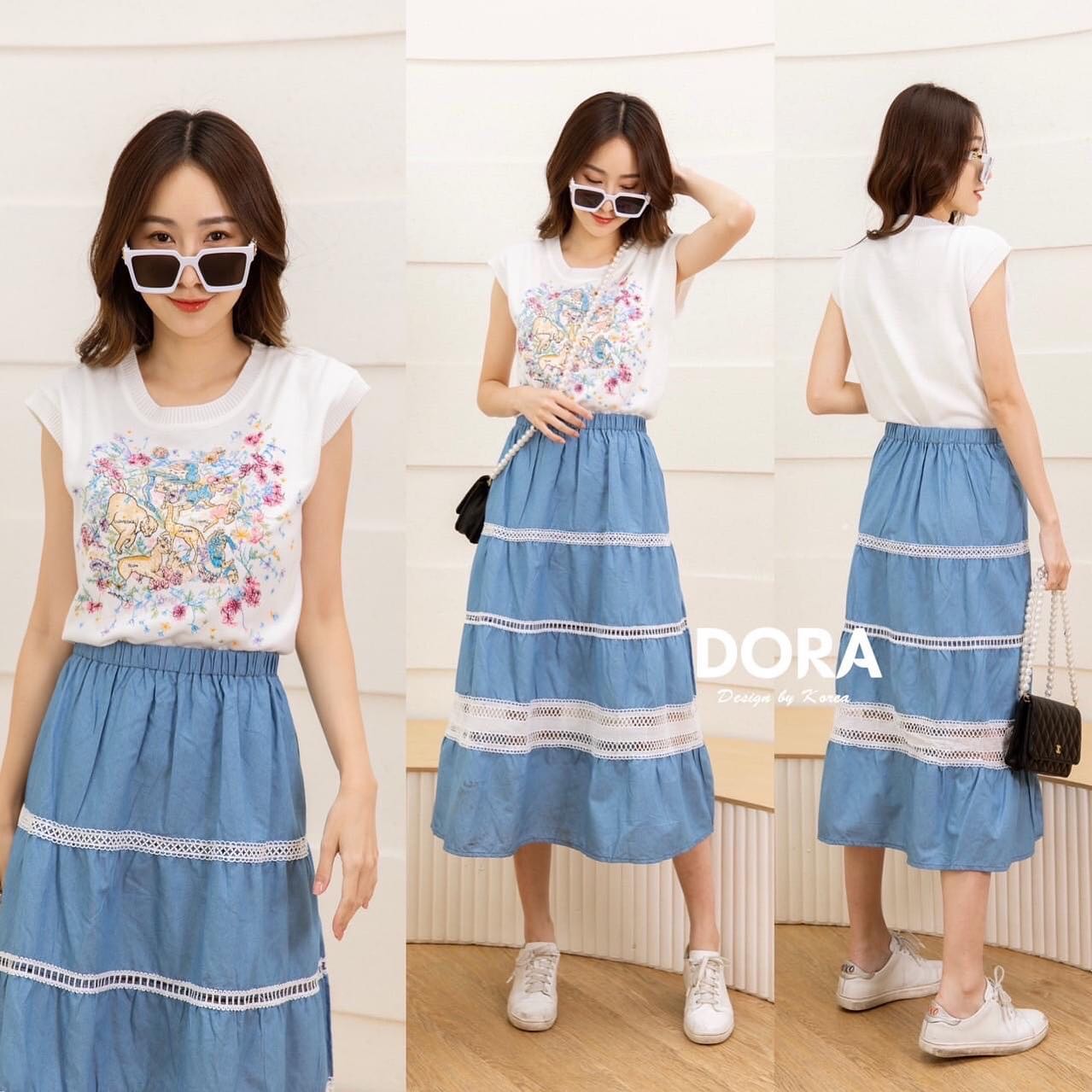 Set เสื้อ+กระโปรง ตัวเสื้อผ้าไหมพรมไม่หนา ปักงานสวยน่ารักมาก แมทกับกระโปรงยีน ดูดีน่ารักมาก สินค้าคุณภาพ (พร้อมส่ง)