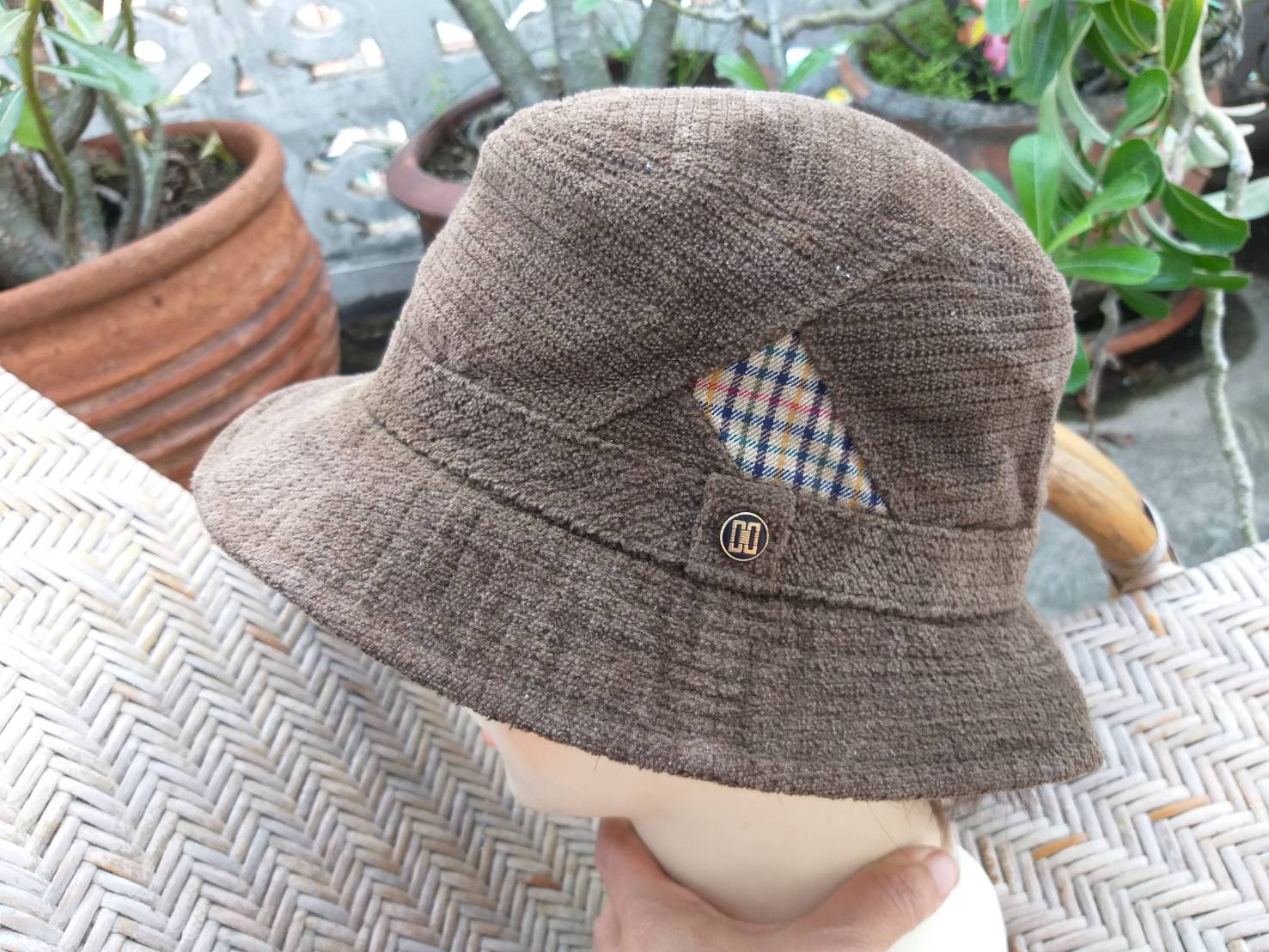 หมวกบักเก็ต DAKS LONDON ผ้ากำมะหยี่สวยมาก