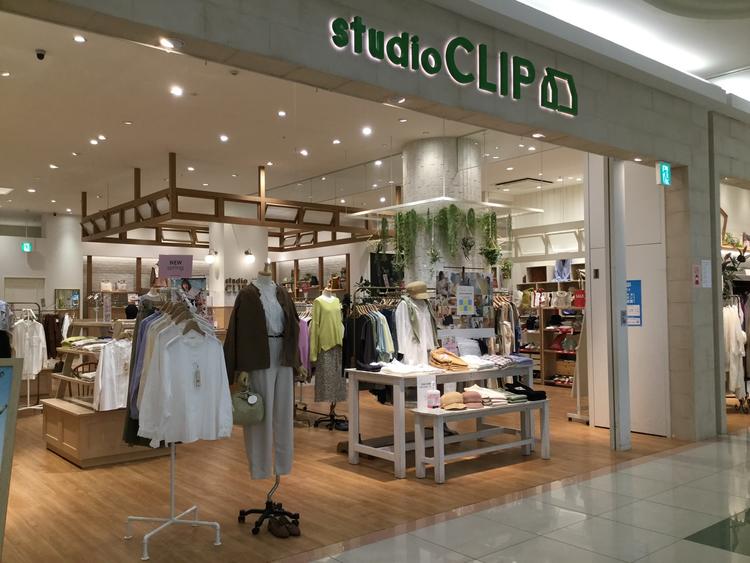 ผ้าพันคอเฟอร์หิมะ Studio Clip สวยสุด (ของใหม่)