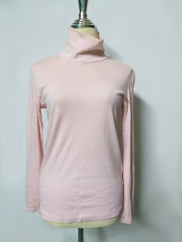 เสื้อคอเต่า Uniqlo SzM ผ้าดีมาก