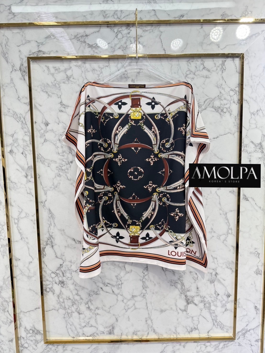 เสื้อปีกค้างคาวทรงปล่อยๆ LV รุ่นใหม่ล่าสุด ผ้าเย็นม๊ากก ใส่สบาย : สินค้าคุณภาพ (พร้อมส่ง)