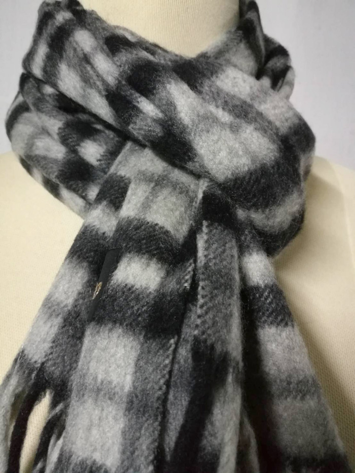 ผ้าพันคอแคชเมียร์ นุ่มมาก อุ่นติดลบ (ของใหม่)