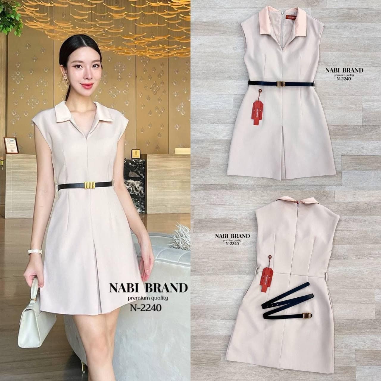 เดรสสูทแขนล้ำสีครีม มาพร้อมเข็มขัดหนัง สีดำหัวทอง Dior สินค้าคุณภาพ (พร้อมส่ง)