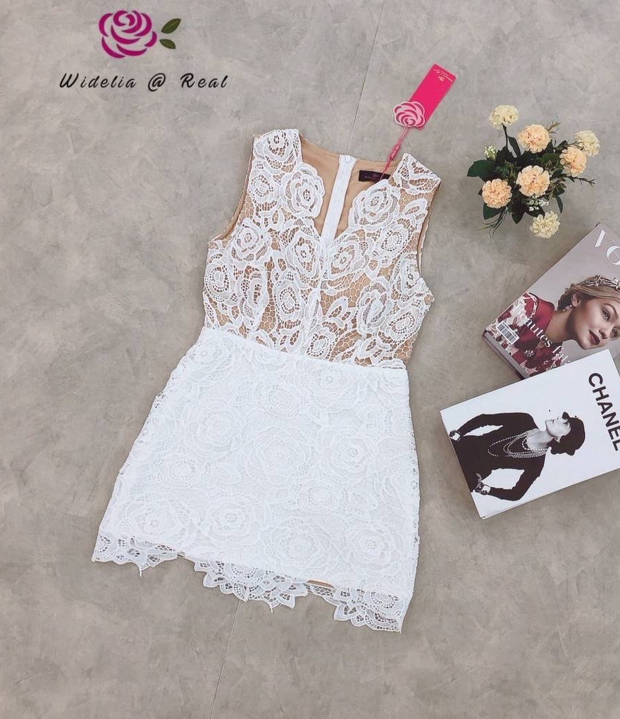 เดรสแขนกุด คอวี ทรงใส่เข้ารูป เนื้อผ้าลูกไม้อย่างดี ซับในน้ำตาล ซิปหลัง ใส่สบาย : สินค้าคุณภาพ (พร้อมส่ง)