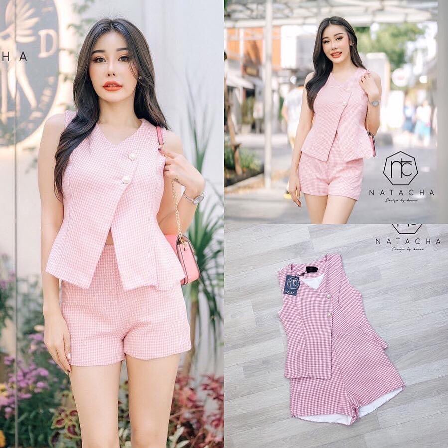 Set เสื้อคอวีกระดุมหน้ามุก เนื้อผ้าลายชิโนริ แมตกางเกงขาสั้น งานสวย สินค้าคุณภาพ (พร้อมส่ง)